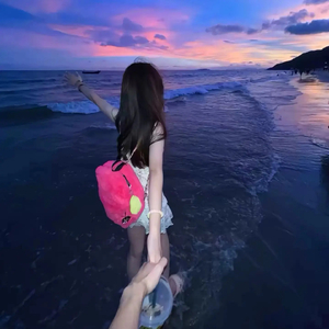 一个男生和另一个男生互操的视频网站
